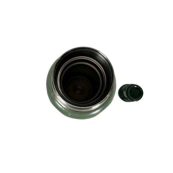 Stanley Water Bottle 25 oz Green Stainless Steel Screw-Top (Dented, Untested) - Picture 4 of 5